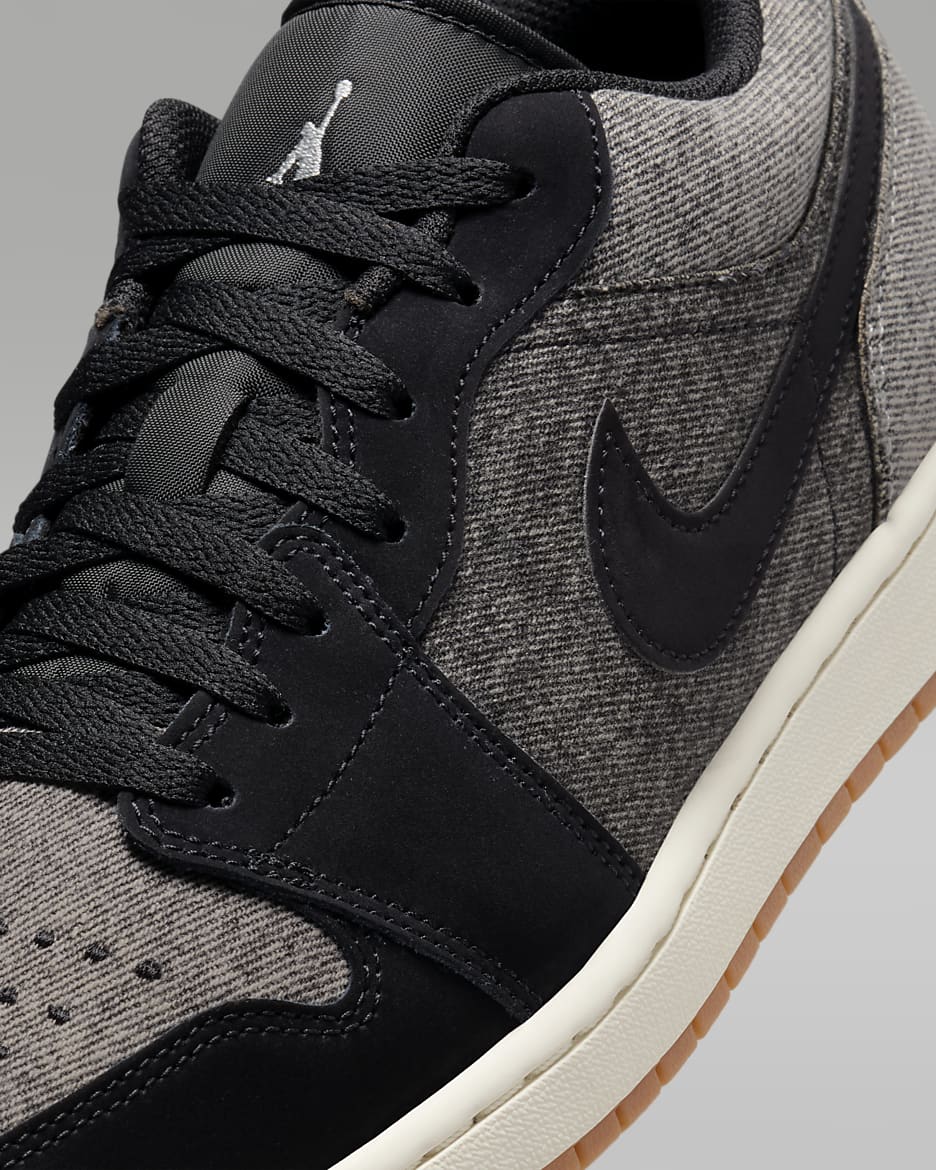Air Jordan 1 Low SE Men s Shoes
